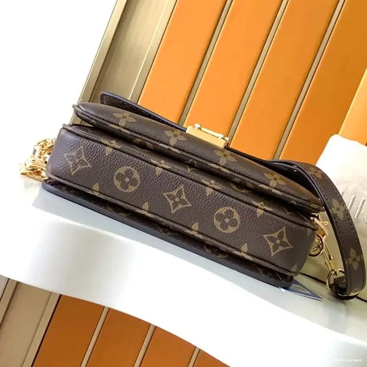 Fashionreps LV 2409YA0058 Bags 0630